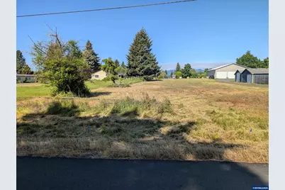 415 SE Hawthorne Av, Dallas, OR 97338 - Photo 4