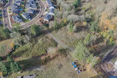 1401 45th Av, Sweet Home, OR 97386 - Photo 4