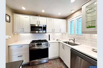 1552 Umpqua Rd, Woodburn, OR 97071 - Photo 12