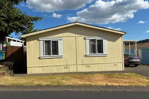 2000 Robins Lane SE, Salem, OR 97306 - Photo 1
