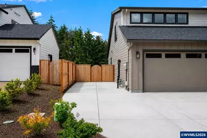 105 Wild Duck Run NE, Silverton, OR 97381 - Photo 2