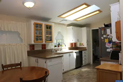 3154 Galena Lp, Lebanon, OR 97355 - Photo 6