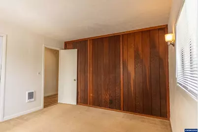 270 Gwinn St W, Monmouth, OR 97361 - Photo 10