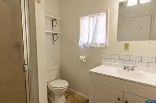 270 Gwinn St W, Monmouth, OR 97361 - Photo 26