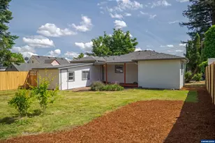 270 Gwinn St W, Monmouth, OR 97361 - Photo 34