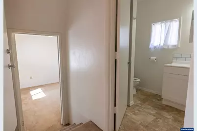 270 Gwinn St W, Monmouth, OR 97361 - Photo 20