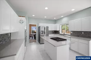 1415 Ashley Dr NW, Albany, OR 97321 - Photo 12