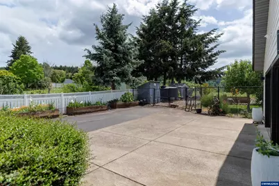 36292 Hillside Ln, Lebanon, OR 97355 - Photo 42