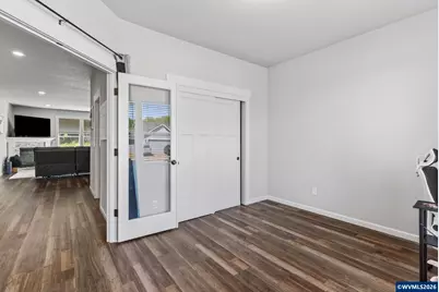 2988 NE Clearwater Dr, Albany, OR 97321 - Photo 8