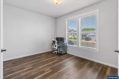 2988 NE Clearwater Dr, Albany, OR 97321 - Photo 6