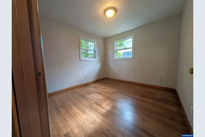 324 Sandy N Dr, Keizer, OR 97303 - Photo 8