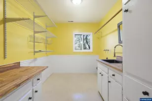 3530 Mariposa Dr NW, Albany, OR 97321 - Photo 24