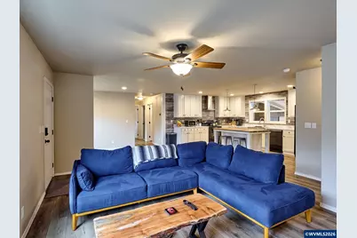 11633 Warbler Ln NE, Aurora, OR 97002 - Photo 6
