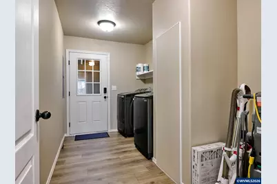 11633 Warbler Ln NE, Aurora, OR 97002 - Photo 36