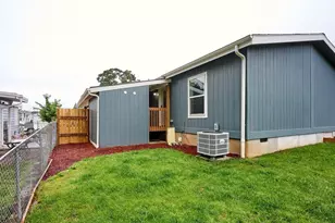 11633 Warbler Ln NE, Aurora, OR 97002 - Photo 42