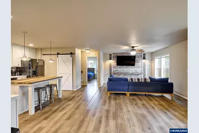 11633 Warbler Ln NE, Aurora, OR 97002 - Photo 18