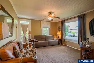 626 E Isabella St, Lebanon, OR 97355 - Photo 6