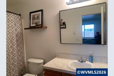 1048 Kees St, Lebanon, OR 97355 - Photo 12