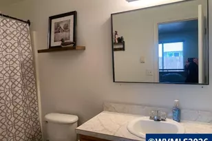1048 Kees St, Lebanon, OR 97355 - Photo 12