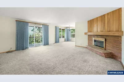 2225 W 28th Av, Eugene, OR 97405 - Photo 2