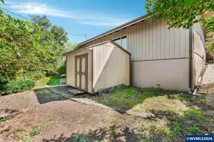 2225 W 28th Ave, Eugene, OR 97405 - Photo 30