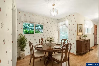 2225 W 28th Av, Eugene, OR 97405 - Photo 14
