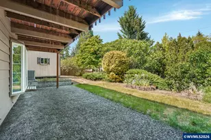 2225 W 28th Ave, Eugene, OR 97405 - Photo 34