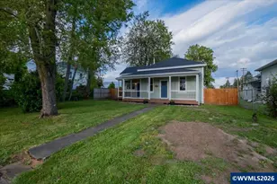 221 N 3rd St, Jefferson, OR 97352 - Photo 2