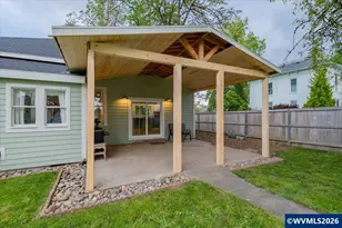 221 N 3rd St, Jefferson, OR 97352 - Photo 26