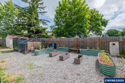 2773 S 10th St, Lebanon, OR 97355 - Photo 36