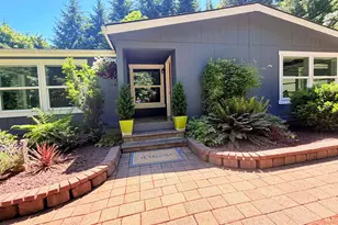 39011 Trillium Ln, Corvallis, OR 97330 - Photo 2