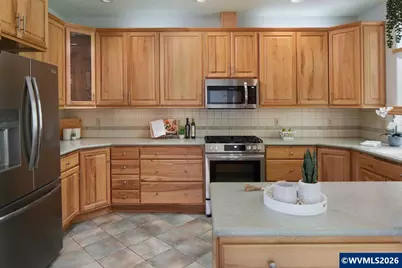 1876 NW Woodland Dr, Corvallis, OR 97330 - Photo 14