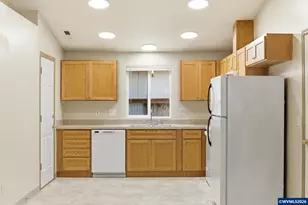 4439 Longacres Ave NE, Salem, OR 97301 - Photo 14