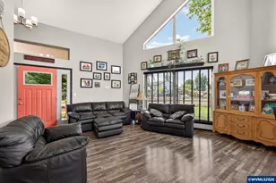 2576 Laurel Ave NE, Salem, OR 97301 - Photo 14