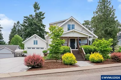 810 Chadwick St, Silverton, OR 97381 - Photo 1