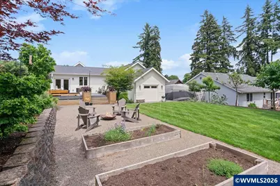 810 Chadwick St, Silverton, OR 97381 - Photo 44