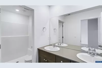 1442 Laura Vista Dr NW, Albany, OR 97321 - Photo 10