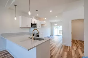730 E Elmore St, Lebanon, OR 97355 - Photo 10