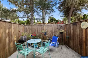 1108 Karen Way NW, Salem, OR 97304 - Photo 30