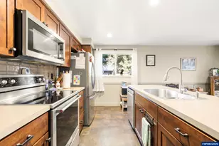1108 Karen Way NW, Salem, OR 97304 - Photo 16