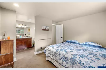 1108 Karen Wy NW, Salem, OR 97304 - Photo 22