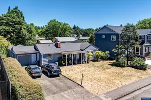 1045 SW Grove St, Corvallis, OR 97333 - Photo 30