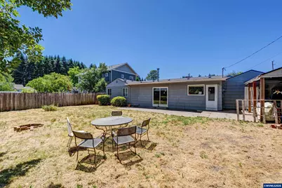 1045 SW Grove St, Corvallis, OR 97333 - Photo 20