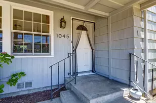 1045 SW Grove St, Corvallis, OR 97333 - Photo 4
