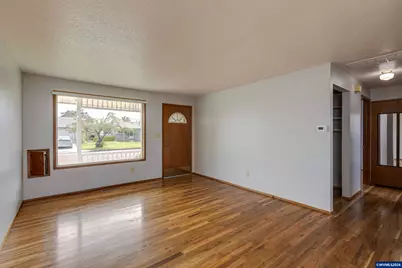 2043 Sallal Rd, Woodburn, OR 97071 - Photo 2