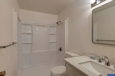 2043 Sallal Rd, Woodburn, OR 97071 - Photo 10
