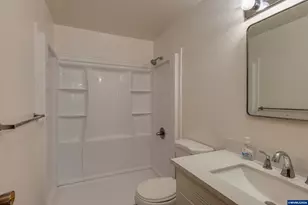 2043 Sallal Rd, Woodburn, OR 97071 - Photo 10