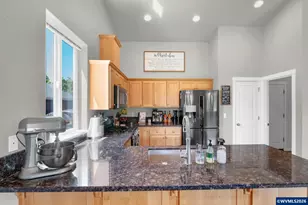 575 Egret Ave, Halsey, OR 97348 - Photo 14