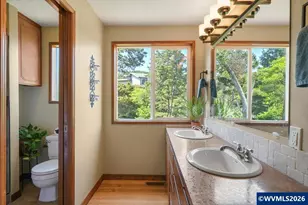 2015 NW Oceanview Dr, Newport, OR 97365 - Photo 4