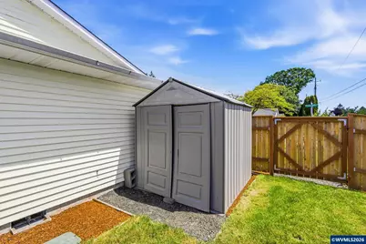 2396 Lafayette St SE, Albany, OR 97322 - Photo 30